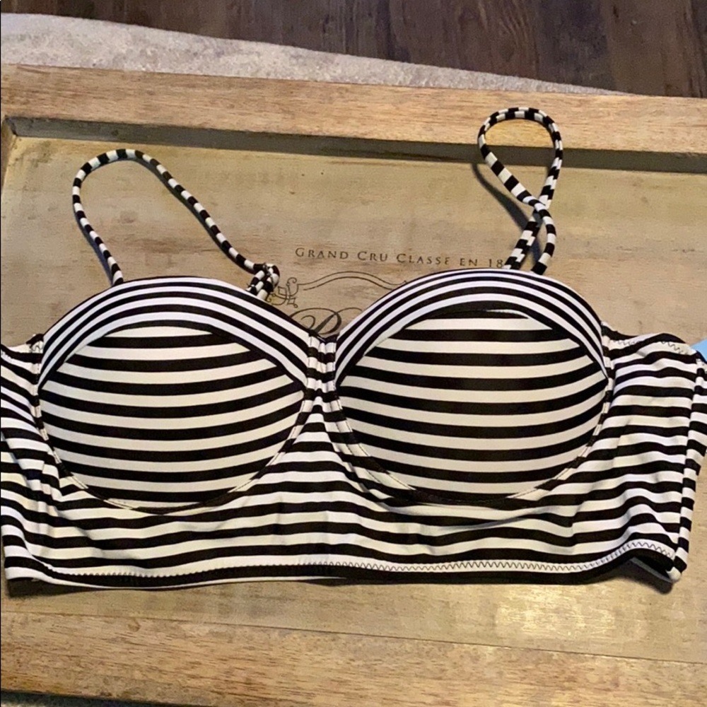 Cupshe striped bikini top